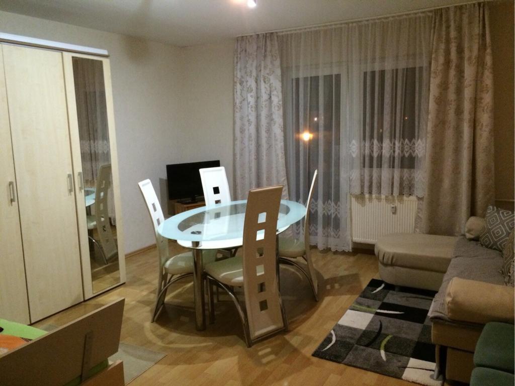 3-Zimmer Ferienwohnung Naehe Darmstadt Rossdorf  Exterior photo